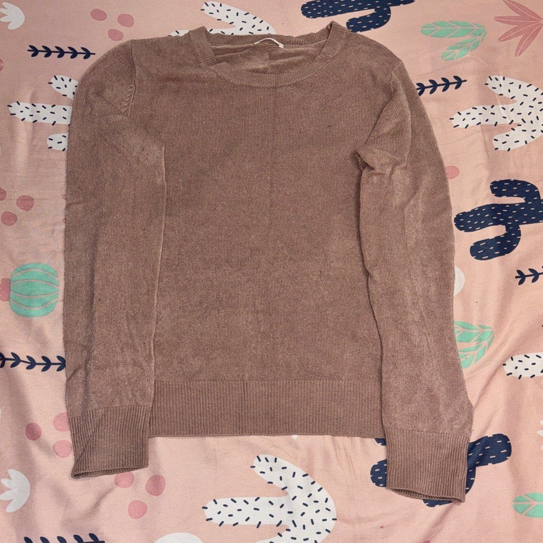 3 for 60 (Category: Blouses) located in Cainta. Submitted by clnpink (Listing ID 1464844923, Image 3). Description: BUY 3 ONLY FOR 60 SALE!!! size: S-L there are branded items like muji, h&m, and etc!.