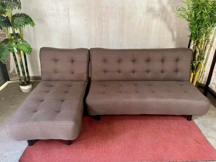 3-Way Tufted L-Shape SOFABED 82”L x 56”W x 15”SH Php 22,500 (Category: Other Home Furniture) located in Malolos. Submitted by shaishai30 (Listing ID 1464771758, Image 2). Description: .