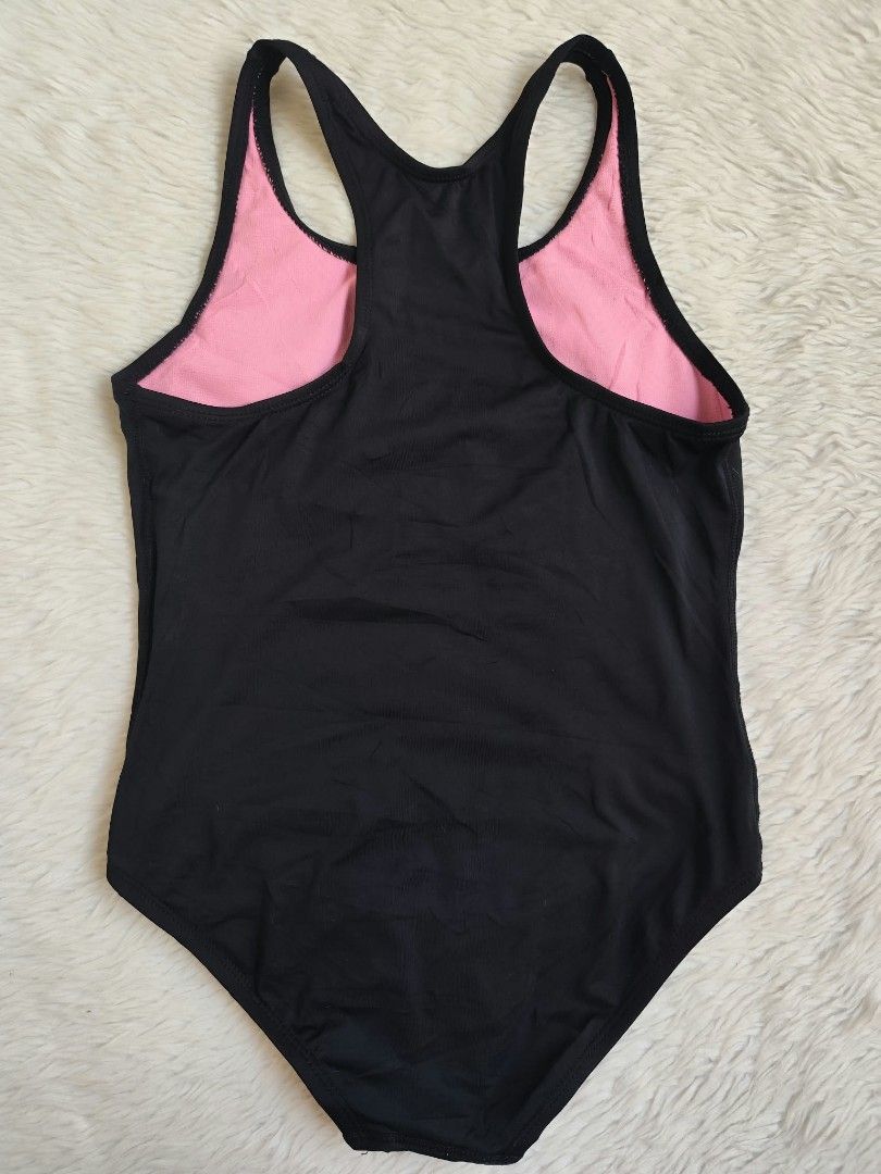 (4-7) TYR Kids Swimsuit (Category: Babies & Kids Fashion) located in Paranaque City. Submitted by sl_shop05 (Listing ID 1464858977, Image 2). Description: 🌻Like New🌻 🌼Brand: TYR (Length: 21 /Width: 11 inches) 🌸Size: 4-7yrs old 🔺All Items are PRELOVED in good condition. 🔺Please do manage your expectations. 🔺WASH before USE‼️ 🔺BUY at your own RISK‼️ ❌NO RETURN, NO EXCHANGE POLICY❌ 🚫BOGUS BUYER/JOY RESERVER will be posted in every groups...
