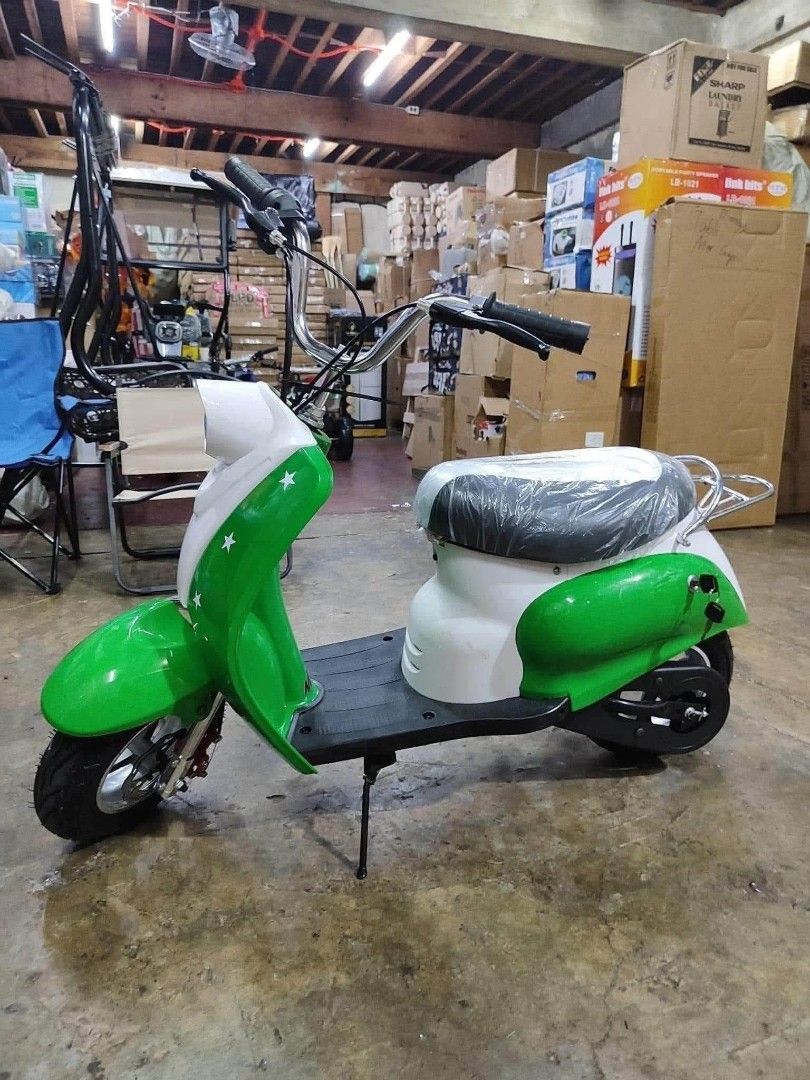 49cc vespa motor for kids (Category: Motorbikes for Sale) located in Tayabas. Submitted by lovelyalcaraz (Listing ID 1464782197, Image 2). Description: 49cc Vespa **Engine: • 49cc, air-cooled, single cyclinder, 2-stroke • Max power: 1.5kw/7200rpm • Starting system: pull start **Chassis: • Brakes(Front/Rear) :All disc • Tire(front/rear):90/50-6.5/110/65-6.5 • Drive train: Chain • Fuel capacity: 1L • Single muffler **Dimensions: • Wheel base:790mm 
