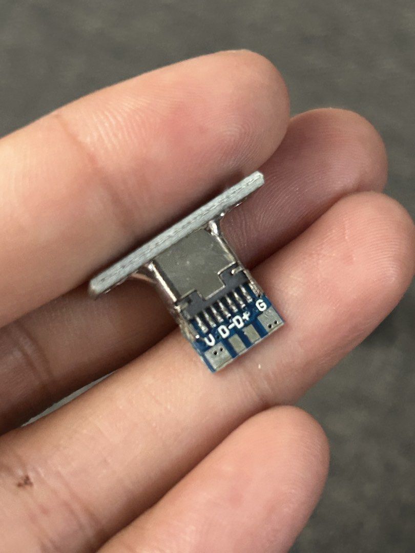 5pcs 5P With Fixed Plate TYPE-C Female Keyboard Modified Cable USB Key Cable Separate Type-C Female Terminal Data Charging Cable (Category: Chargers & Cables) located in General Trias. Submitted by aprilocampo0412 (Listing ID 1464801466, Image 3). Description: 5pcs 5P With Fixed Plate TYPE-C Female Keyboard Modified Cable USB Key Cable Separate Type-C Female Terminal Data Charging Cable.