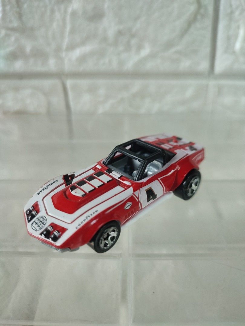 69 corvette racer loose hotwheels (Category: Vehicle & Diecast Models) located in Narvacan. Submitted by jigger85 (Listing ID 1464773724, Image 2). Description: mint paint chips loc. ilocos sur ship thru JNT and LBC.