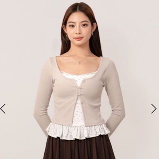 (Category: ) located in . Submitted by yasminshops (Listing ID 1464887378, Image 1). Description: .