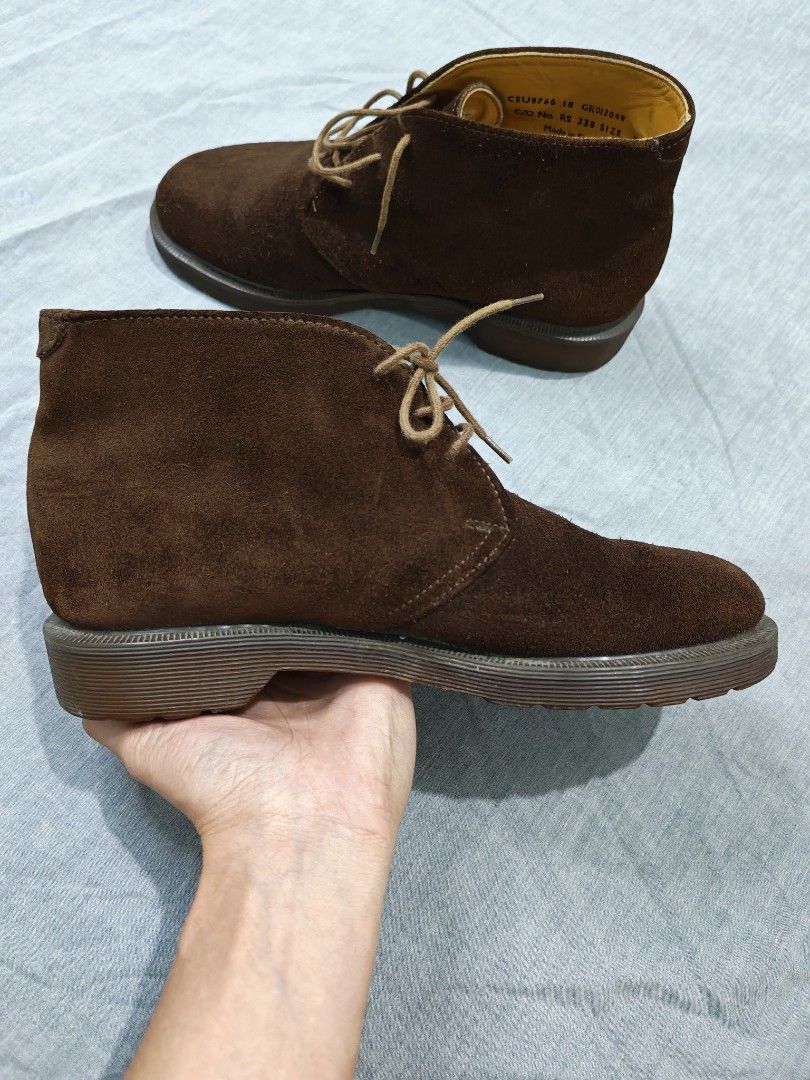 90s dr martens brown suede chukka boots (Category: Boots) located in Baguio. Submitted by used_clothing2600 (Listing ID 1464813062, Image 2). Description: 90s dr martens brown suede chukka boots made in England size 6 good condition P 1,580.