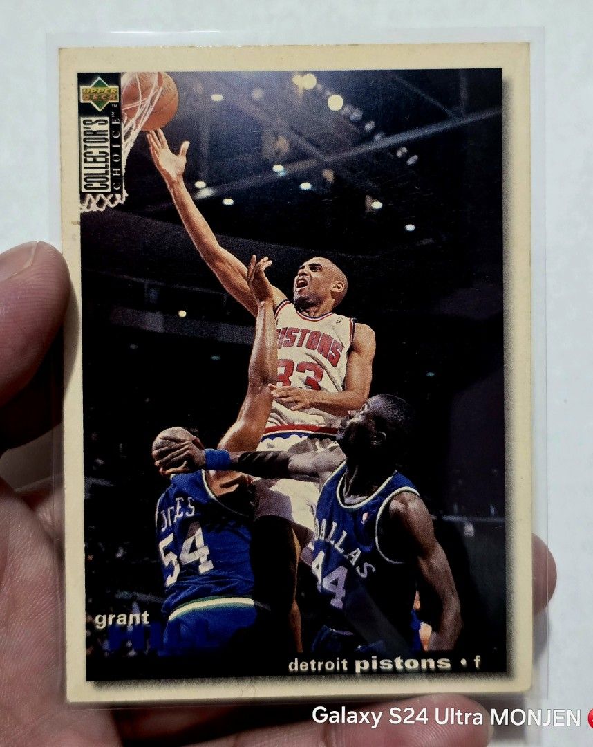 90's NBA CARDS 🏀🔥 (Category: Raw Singles) located in Pasay City. Submitted by monjentoysandcollectibles (Listing ID 1464798075, Image 2). Description: 150 each Location: PASAY/GH | Pikup Ship Grab LBC 📌 MOP: GCash 💵.