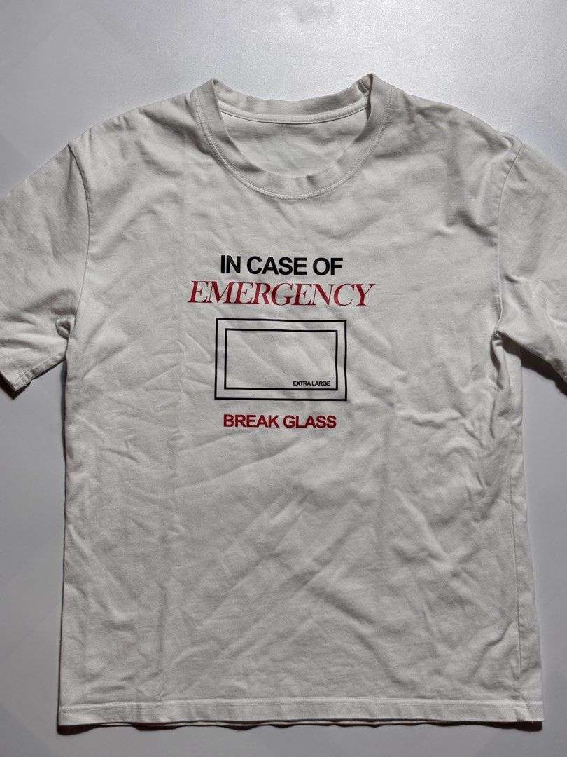 90s novelty custom tee (Category: Tshirts & Polo Shirts ) located in Calamba. Submitted by twstwrld (Listing ID 1464889199, Image 1). Description: 22x28 this is custom .