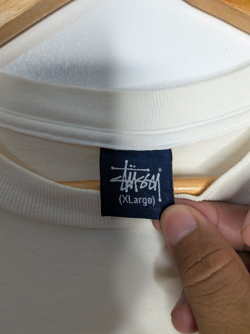 90s Stussy Unlimited Edition (Category: Tshirts & Polo Shirts ) located in Paniqui. Submitted by fndrs.kprs.ph (Listing ID 1464902302, Image 2). Description: 90s Stussy Unlimited Edition Size on tag: XL 22x30 Color rate: 9.5/10 Condition: 9.5/10 Flawless.