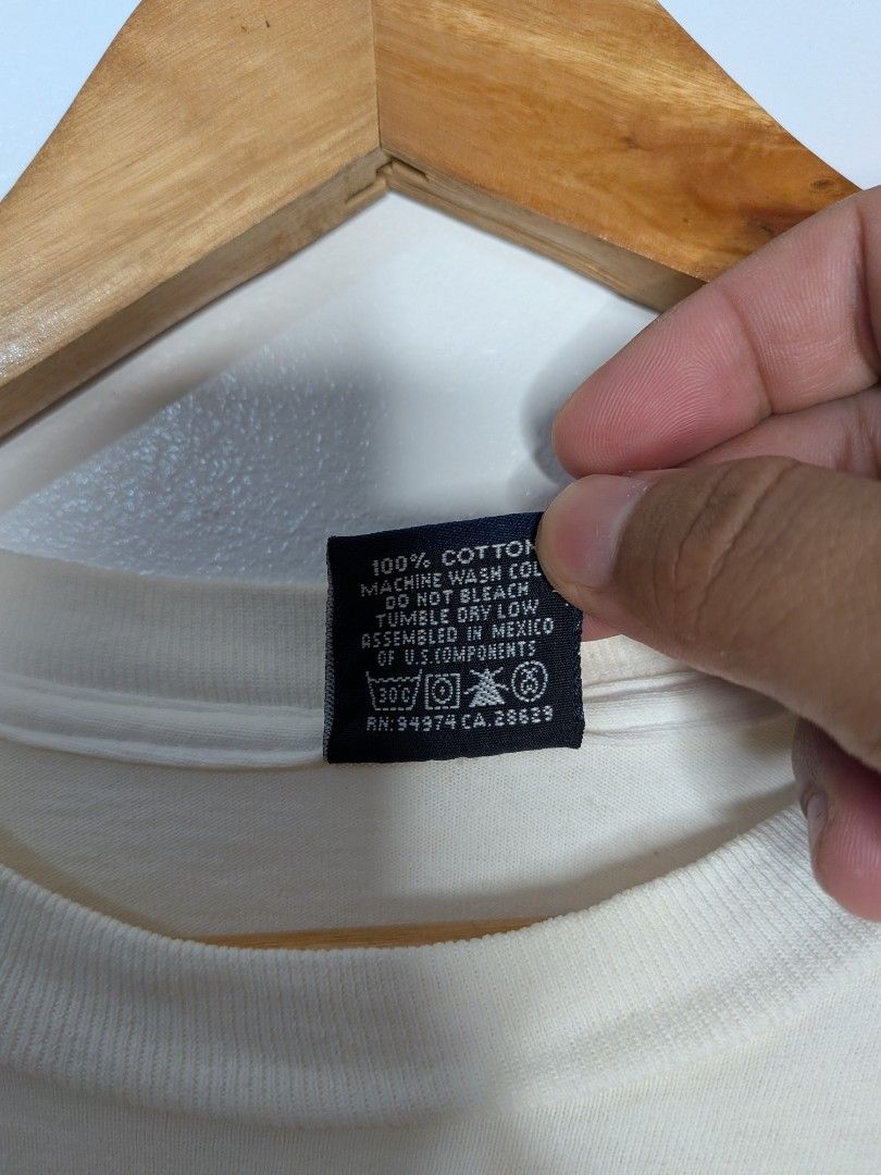 90s Stussy Unlimited Edition (Category: Tshirts & Polo Shirts ) located in Paniqui. Submitted by fndrs.kprs.ph (Listing ID 1464902302, Image 3). Description: 90s Stussy Unlimited Edition Size on tag: XL 22x30 Color rate: 9.5/10 Condition: 9.5/10 Flawless.