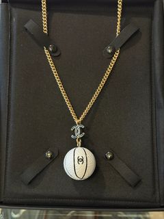 （分類：）位於 。 由 luxe.avenue 提交（商品編號 1464917455，圖片 1）。簡介： 。