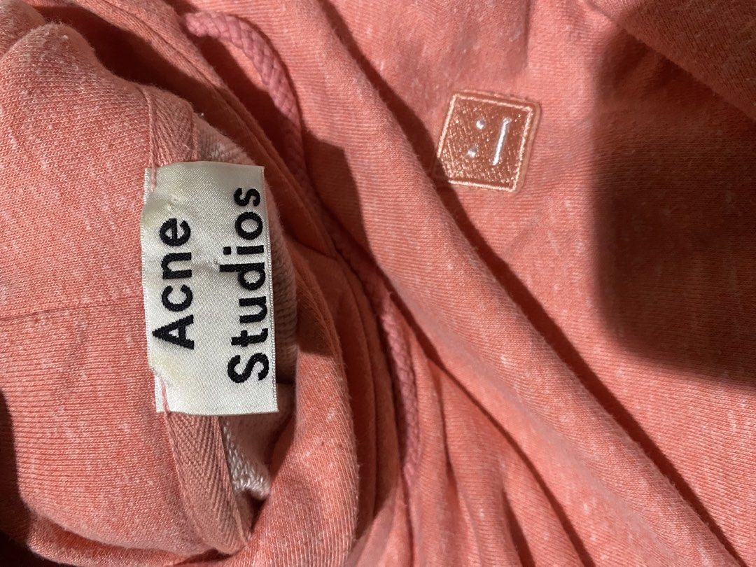 Acne Studios Coral Hoodie (Category: Coats, Jackets and Outerwear) located in Butuan. Submitted by angericohappy420 (Listing ID 1464918277, Image 2). Description: ACNE STUDIOS coral hoodie Size: Medium to Large ( unisex +1 womens Verygood condition ( Needwash only) 899shipped! mindanao area unlivouch🫶🏻.