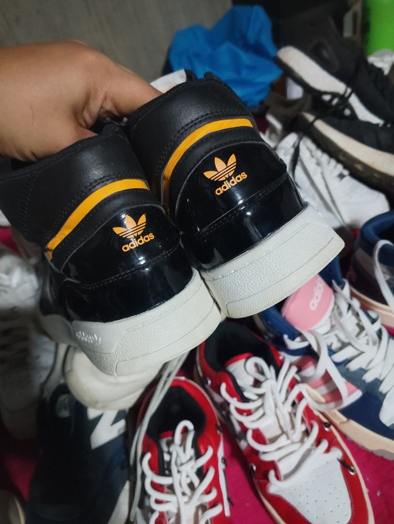 Adidas (Category: Shoe inserts) located in Batangas. Submitted by mightypenguin-764c23 (Listing ID 1464769943, Image 3). Description: .
