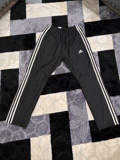 (Category: ) located in . Submitted by brandthriftoutdoor_ (Listing ID 1464792455, Image 1). Description: .