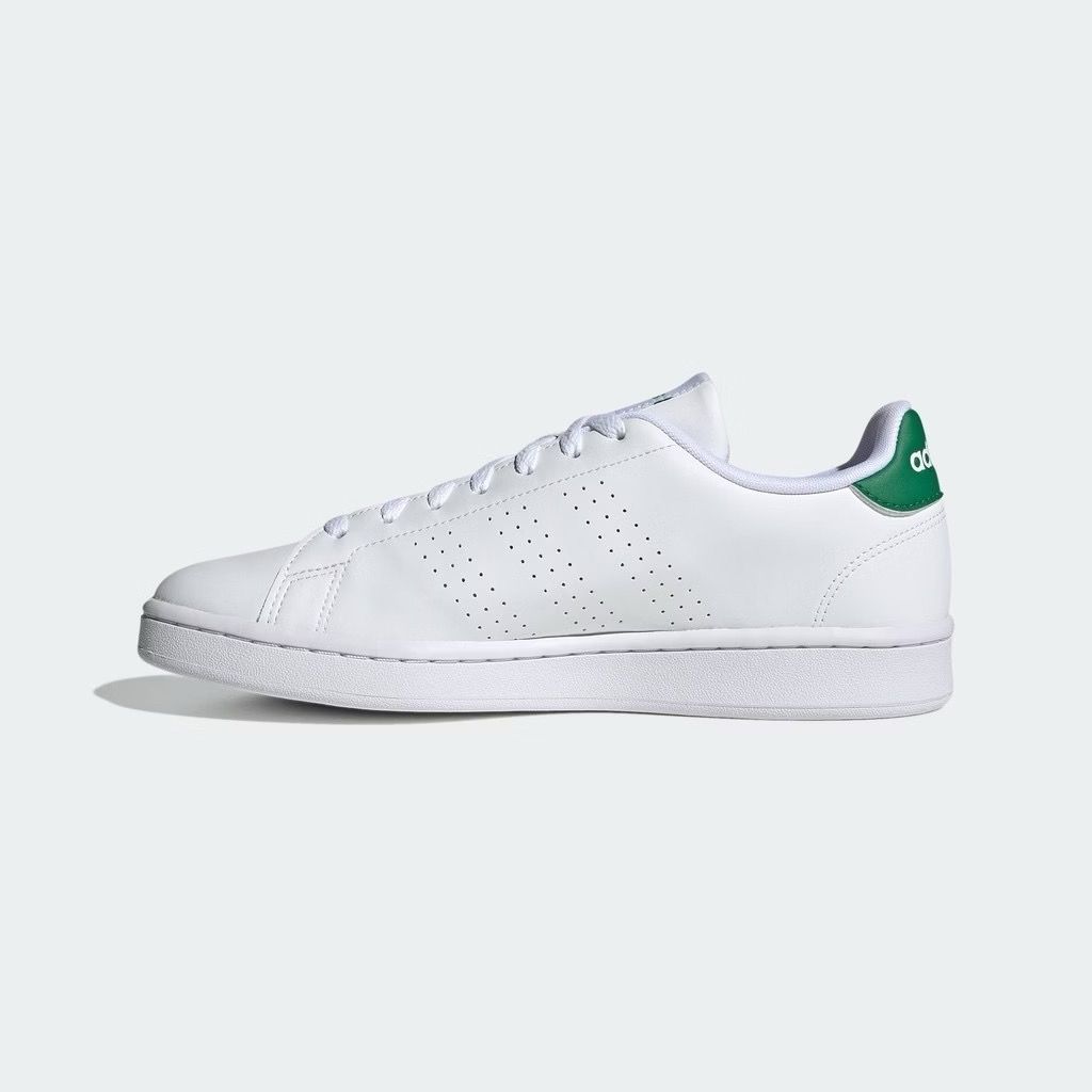 adidas Lifestyle Advantage (Category: Casual Shoes) located in Caloocan City. Submitted by chrisean0 (Listing ID 1464885208, Image 3). Description: Brand new With box.