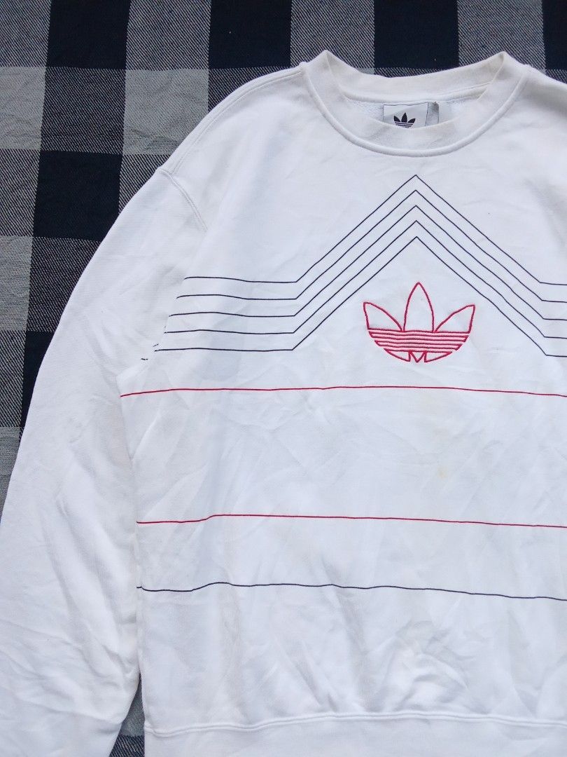 Adidas Long sleeve (Category: Coats, Jackets and Outerwear) located in Polomolok. Submitted by timog_high_ice (Listing ID 1464805683, Image 2). Description: - Size Large on tag - Width 22 - Length 24.5 - Need wash ( Back ) Ang ganda nito ❤️.