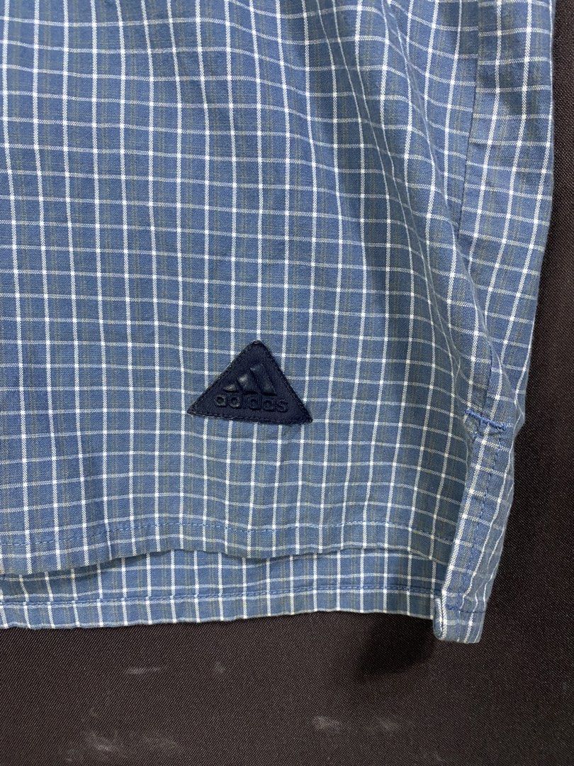 Adidas Polo (Category: Formal Shirts) located in Bay. Submitted by paoloconic70568 (Listing ID 1464868507, Image 2). Description: (A)didas Polo Color Rate: 10/10 Color may vary due to lighting L on tag W-21 L-30 Issue: None ₱300 No deleting of comments. All items are thrifted manage your expectations. Good Thrift, Good Mood..