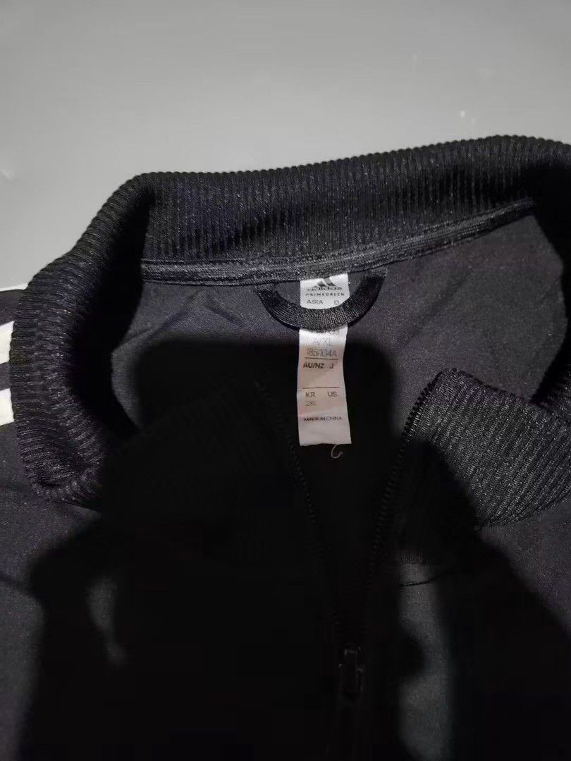 adidas tracksuit (Category: Activewear) located in General Santos City (Dadiangas). Submitted by alzacksimo35414 (Listing ID 1464894151, Image 3). Description: 750 +sf PHOTO MAY VARY DUE TO LIGHTING 🥰 Brand: ADIDAS aeroready tracksuit ✅️size XL ✅️actual dimention 23 × 28 ✅️as new condition ✅️9.9 colorate ✅no issue DISCLAIMER: Please note that I ZACK SIMON is not affiliated with or endorsed by any brand. Any brand names or trademarks mentioned ar