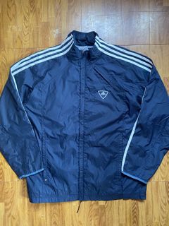 (Category: ) located in . Submitted by trippin_thriftin (Listing ID 1464898987, Image 1). Description: .