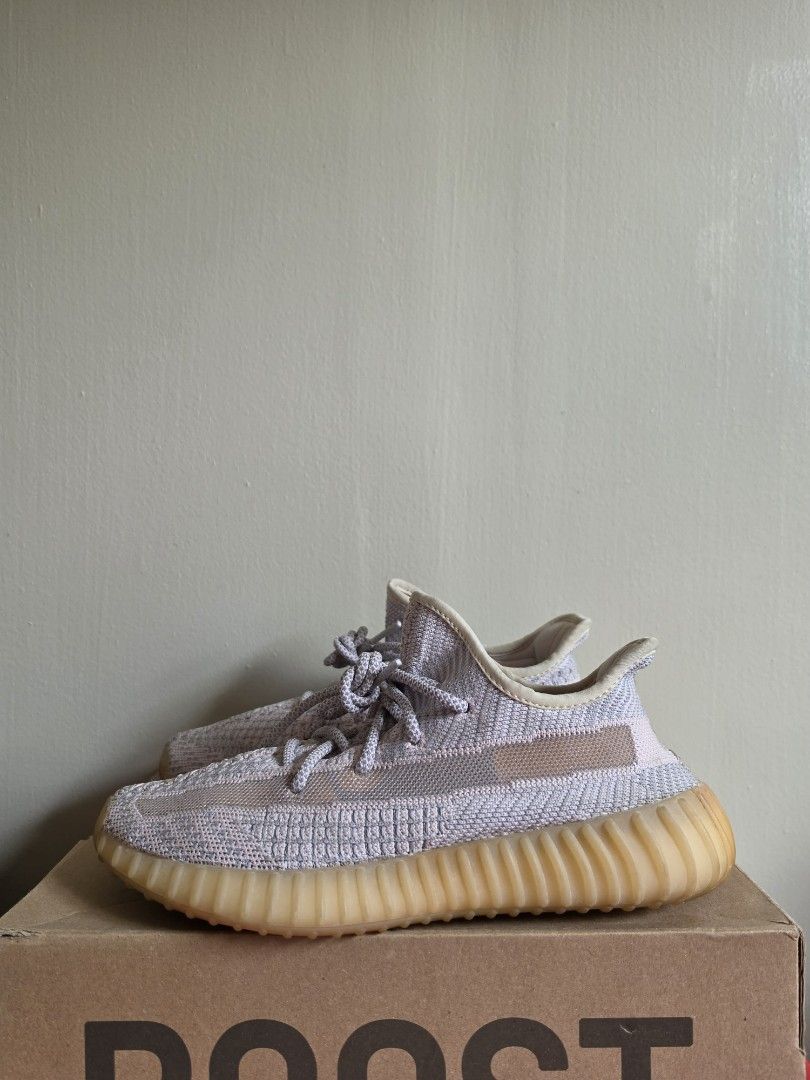 Adidas Yeezy 350 v2 "Synth" Non Reflective (Category: Sneakers) located in Cavite. Submitted by sole.compadre (Listing ID 1464952280, Image 1). Description: WTS / SELLING Adidas Yeezy 350 v2 "Synth" Non Reflective size 7.5 men's Used few times authentic ✅ w/box ₱2,995.