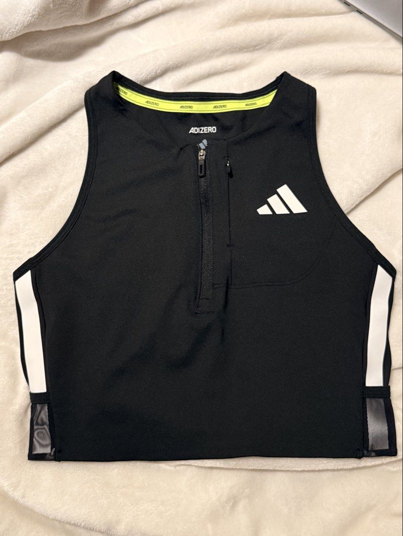 Adizero Running Gel Pocket Top (Category: Activewear) located in Manila. Submitted by prelovedbyjana (Listing ID 1464818522, Image 1). Description: Bnew no tag Fits small to medium .