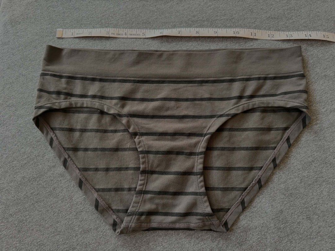 aerie panty M (Category: Undergarments & Loungewear) located in San Jose. Submitted by 99ners (Listing ID 1464775086, Image 1). Description: .