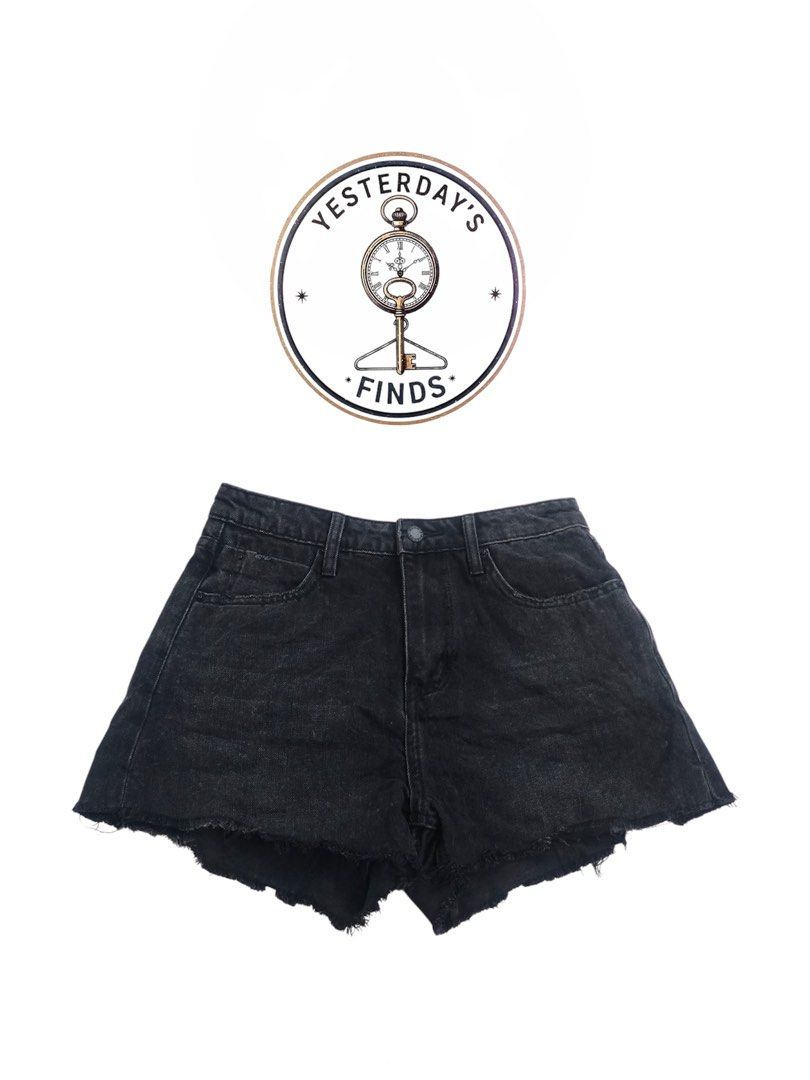 Alexander Wang black denim shorts (Category: Shorts) located in Manila. Submitted by naphthrift (Listing ID 1464854799, Image 1). Description: alexander wang y2k Denim Sexyshort Condition: Excellent Wash Size : 28 Actual 👇 Waist : 28 Lenght : 13 Insem : 9 📌 - Brand: Alexander Wang - Color: Washed black with vintage effect - Fit: High-waisted - Details: Raw hem, classic five-pocket design, belt loops - Branding: Signature leather patch on back w