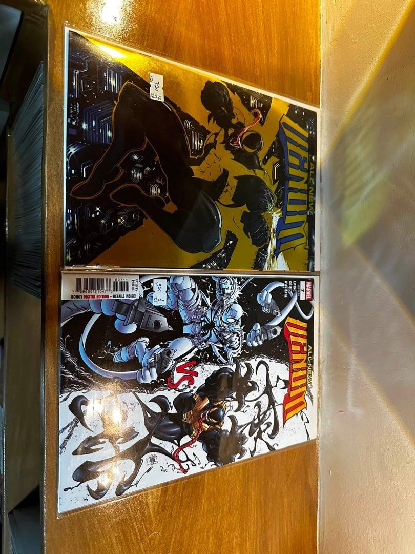 All-New Venom Marvel Comic Books Lot (Category: Comics & Manga) located in Caloocan City. Submitted by saintsss23 (Listing ID 1464853333, Image 1). Description: issue 1 foil variant and 7 .