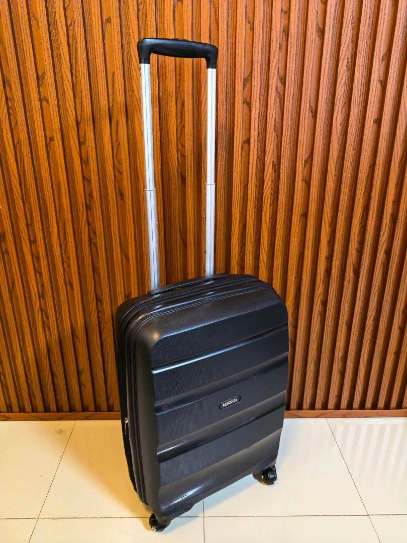 American Tourister (Category: Luggage) located in Manila. Submitted by jzjapansurplus (Listing ID 1464918251, Image 2). Description: Brand: American Tourister Model: Bon Air ✅ Small Handcarry Luggage ✅ H21.5" xW14" x D8.5-10 Inches ✅ High Quality DURABLE Body ✅ 100% Polypropylene body ✅ Impact and Shock Resistant! ✅ 360° Wheels All smooth ✅ Telescopic Aluminum Handle ✅ TSA007 Lock with Passcode ✅ Sign of usage scratch only no Crack Guaranteed ⬆️ 