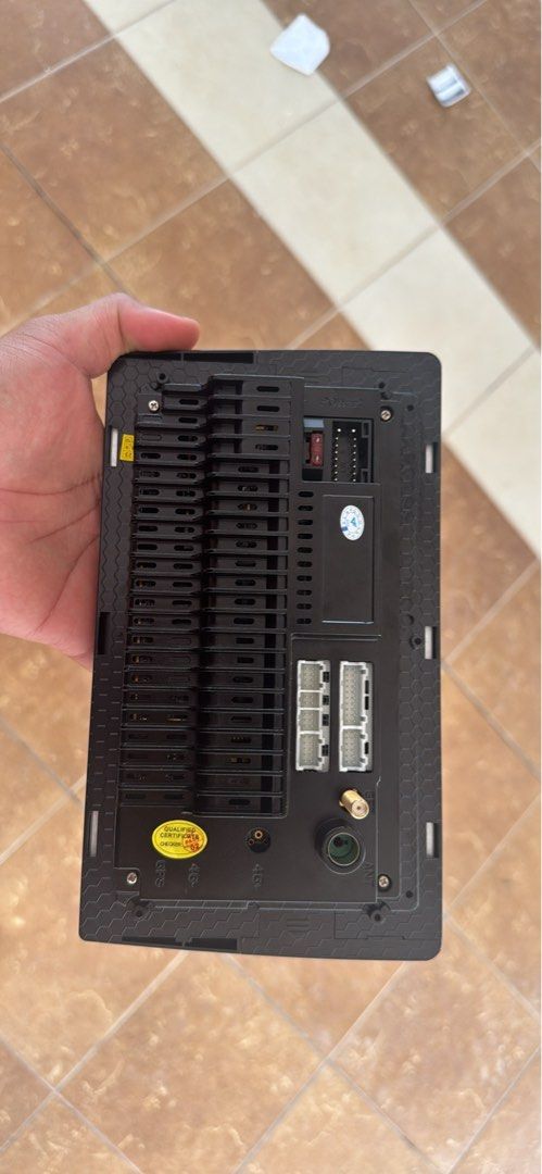 Android player (Category: Auto Accessories) located in Kuala Lumpur. Submitted by youngwolf.9f608c (Listing ID 1464838723, Image 3). Description: Unknown brand , in good condition still work , sell for cheap .