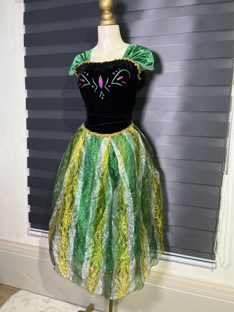 Anna Coronation Dress Princess Costume (Category: Dresses) located in Caloocan City. Submitted by unicakczxc (Listing ID 1464913155, Image 2). Description: ANNA CORONATION COSTUME FROZEN ADULT MEDIUM TO LARGE FIT 999 ONLY BRAND NEW CONDITION - Anna coronation-inspired green and black costume.