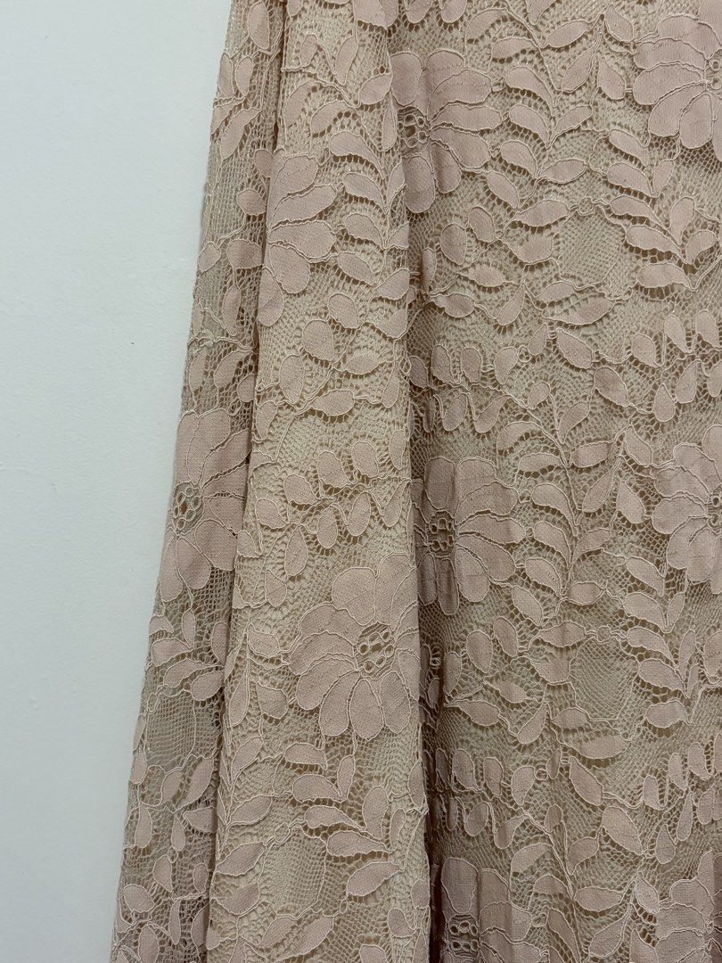 Apartment Eight Lace Dress (Category: Dresses) located in Cainta. Submitted by knarv__ (Listing ID 1464881350, Image 3). Description: Gorgeous Apartment Eight nude pink dress in size L. Features a delicate floral lace overlay, full lining, and thin spaghetti straps. Worn only once and in excellent, clean condition—perfect for weddings and formal events..