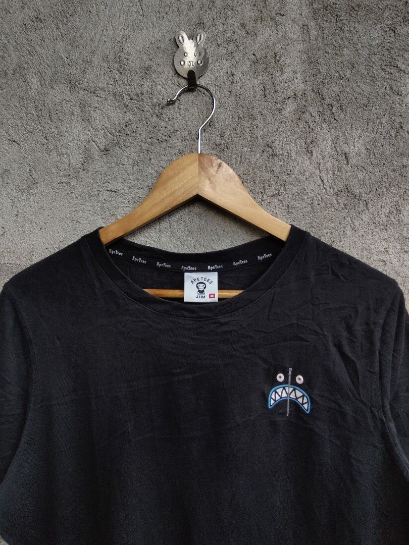 Ape Tees by Jim (Category: Tshirts & Polo Shirts ) located in Sibulan. Submitted by paulbrain (Listing ID 1464777637, Image 2). Description: 19.5 x 26.5.