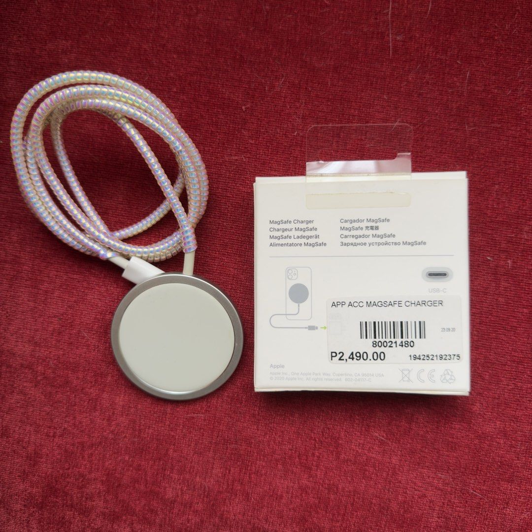 Apple magsafe / USB-C 20w Adapter (Category: Chargers & Cables) located in Quezon City. Submitted by konzum (Listing ID 1464792331, Image 2). Description: Original Apple magsafe (lightly used) and USB-C 20w adapter (unused). RFS: declutterring Shipping comes free within QC only..