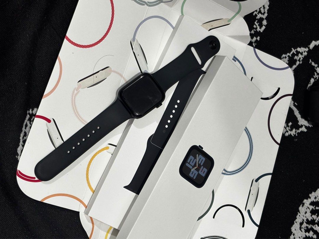 Apple watch SE 2nd Gen (Category: Wearables & Smart Watches) located in Manila. Submitted by newcloud_4a617 (Listing ID 1464780003, Image 1). Description: - Brand/Model: Apple Watch SE 2nd Generation - Color: Black - Condition: Lightly used for only 2 months, excellent working condition - Battery Health: 95% - Inclusions: Complete with original box, black sport band and charger - Reason for Selling: Upgraded to a newly gifted watch.