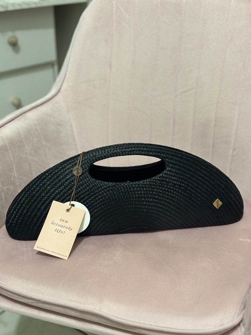 Aranaz Amor 2 Mini Black Bag (Category: Beach Bags) located in Manila. Submitted by thedressobsessed (Listing ID 1464779289, Image 1). Description: don’t waste my time or you’ll be blocked 👋🏼 the it girl’s bag 💕 a cute statement piece that’s really hard to get! brand new; complete with dust bag and tags all actual pics are posted shipping via j&t or lalamove ❗️ ALL SALES ARE FINAL. NO CANCELLATIONS, RETURNS, REFUNDS, OR EXCHANGES WILL BE ENTER