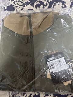 （分類：）位於 。 由 huipakwoon 提交（商品編號 1464906633，圖片 1）。簡介： 。