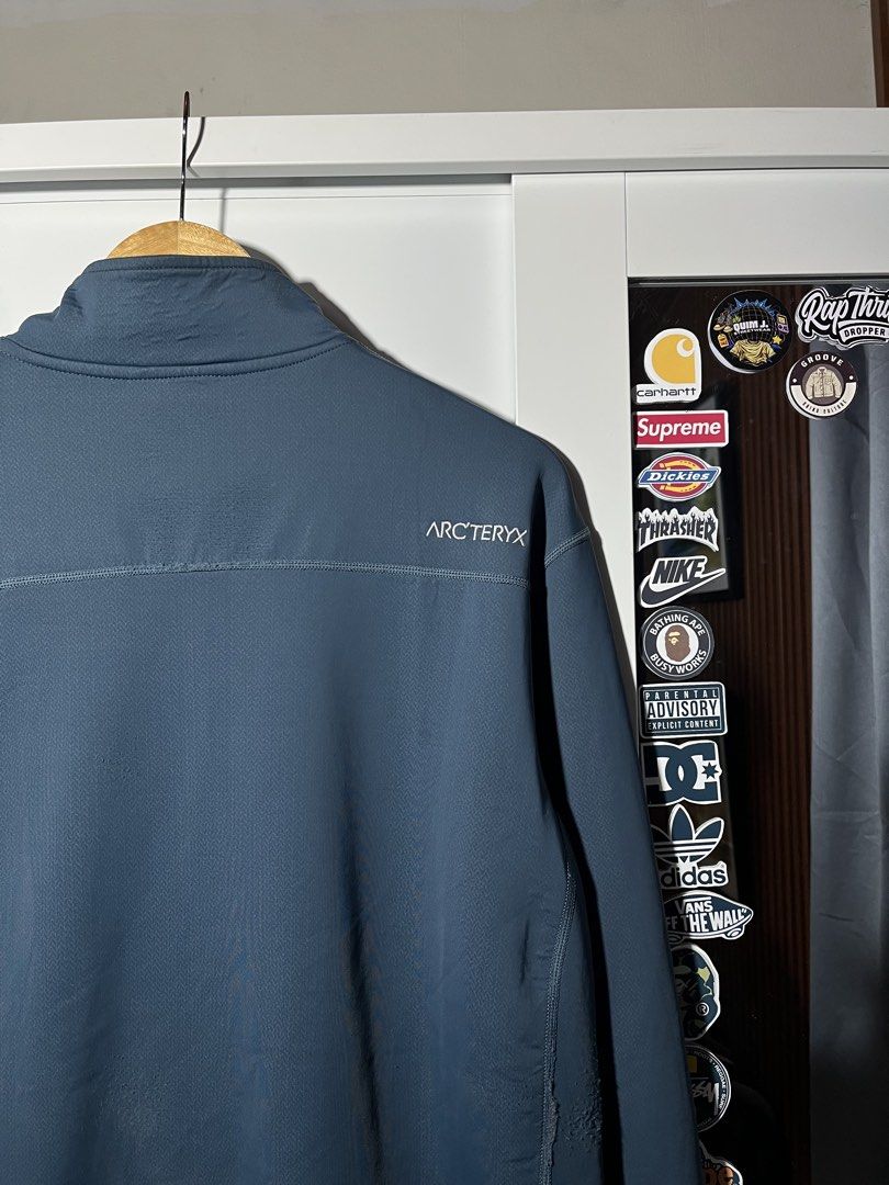 Arcteryx Half Zip Jacket (Category: Coats, Jackets and Outerwear) located in General Santos City (Dadiangas). Submitted by thriftdept. (Listing ID 1464809390, Image 3). Description: Brand: Arc’teryx Size: Large Dimensions: 22W”27L Authenticity: Authentic Color Rate: 9.5/10 Condition: Excellent Issue: Lints .