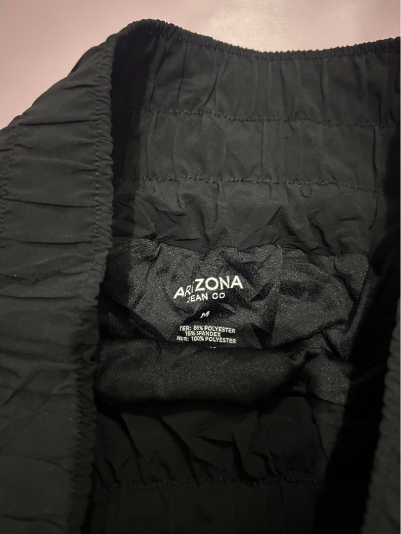 Arizona Running Short (Category: Activewear) located in Manila. Submitted by chen_clybelles (Listing ID 1464810705, Image 2). Description: .