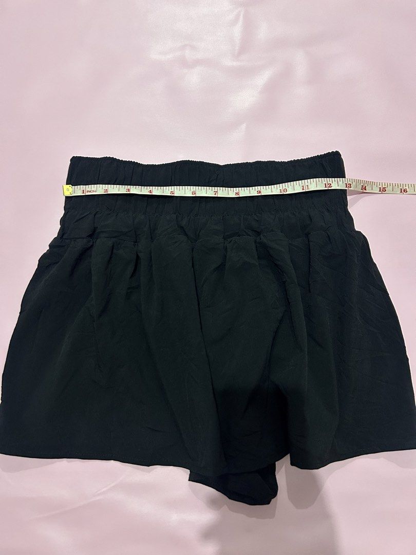 Arizona Running Short (Category: Activewear) located in Manila. Submitted by chen_clybelles (Listing ID 1464810705, Image 3). Description: .