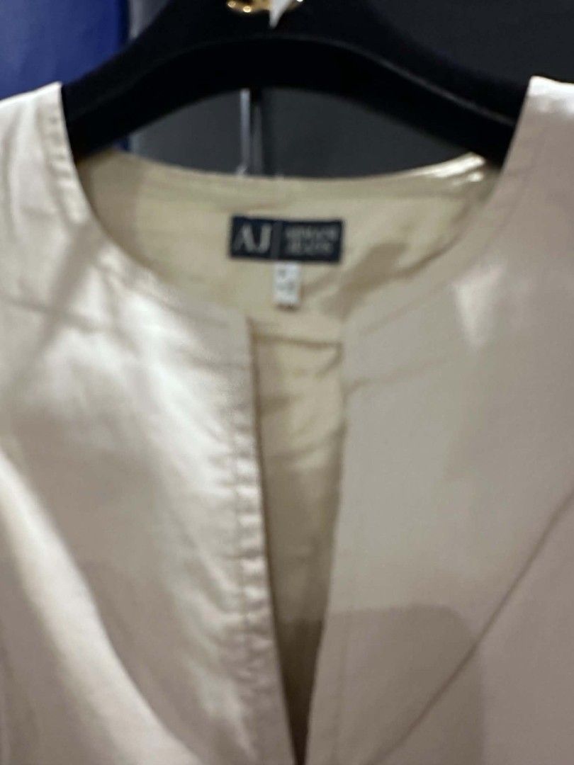 Armani (Category: Dresses) located in Quezon City. Submitted by dex.colletions (Listing ID 1464895572, Image 3). Description: authentic decluttering small pm.