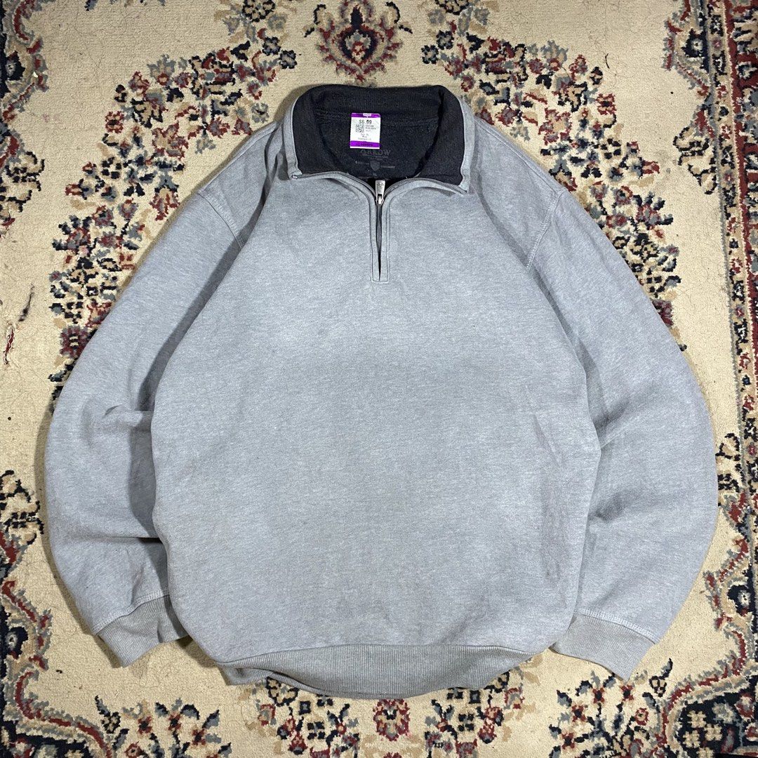 Arrow Grey Quarter Zip Sweatshirt Pullover (Category: Coats, Jackets and Outerwear) located in Manila. Submitted by thrifturfit_star (Listing ID 1464943448, Image 1). Description: - Color: Grey - Style: Quarter zip sweatshirt with standard fit - Details: Dark contrast inner collar and metal zipper pull - Comfort: Ribbed cuffs and hem line - Usage: Great for everyday casual wear and easy layering on cooler days.