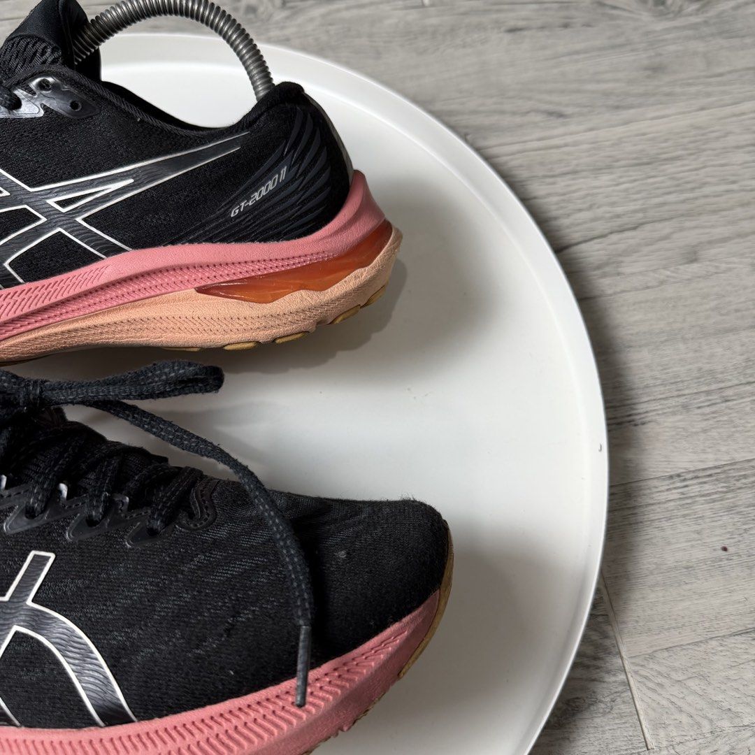 Asics GT 2000-11 (Category: Sneakers) located in Valenzuela. Submitted by wornagainstudios (Listing ID 1464820940, Image 3). Description: .