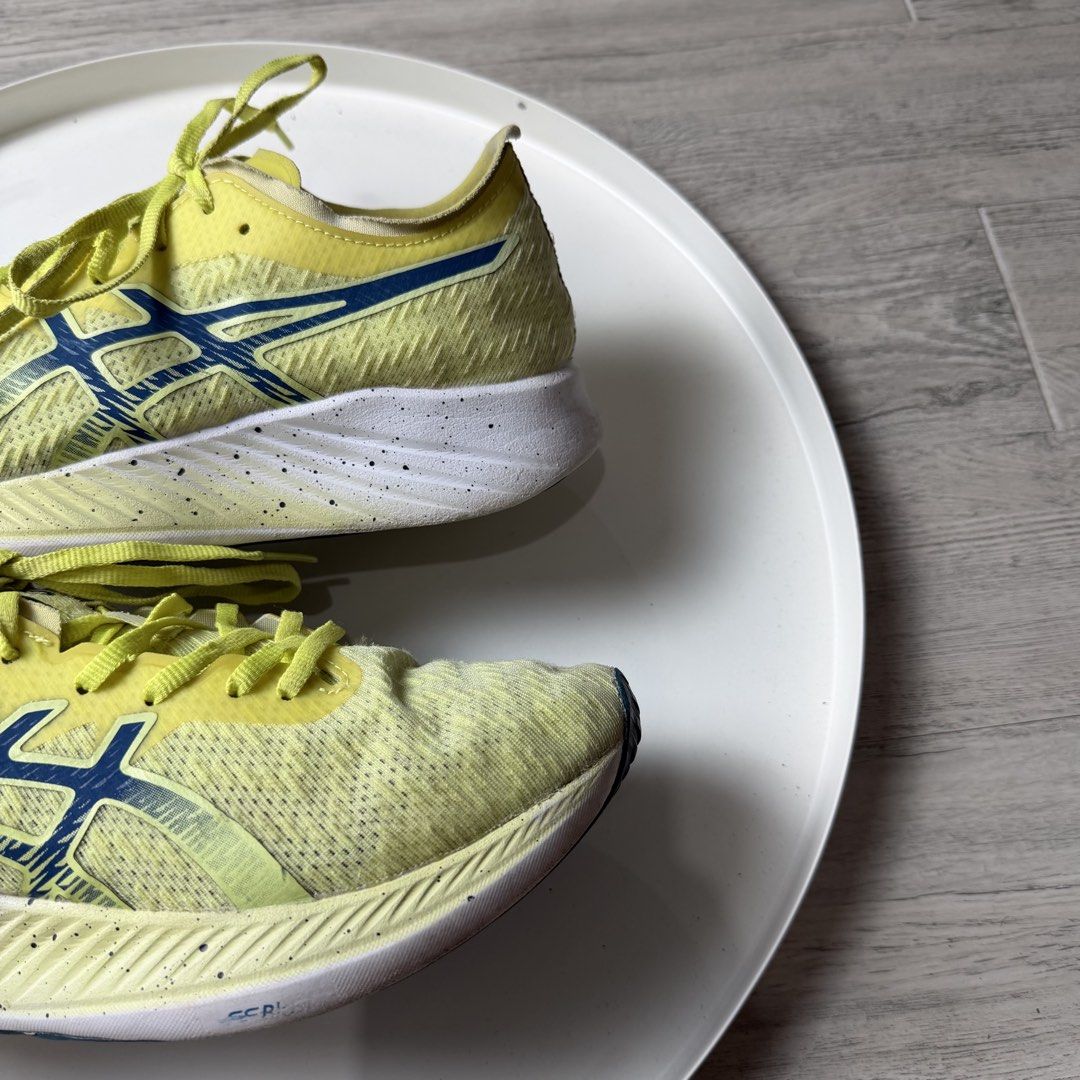 Asics Magic Speed (Category: Sneakers) located in Valenzuela. Submitted by wornagainstudios (Listing ID 1464879443, Image 3). Description: .