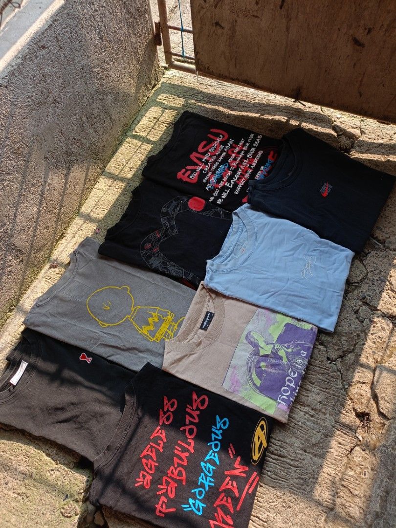 Aspack 8pcs Branded Shirts (Category: Activewear) located in Caloocan City. Submitted by reymartthrift (Listing ID 1464835839, Image 2). Description: No issues Need wash lng good conditions budget meal nyo aspack only Brands 2 Evisu Jordan AFGK Nike The Hundreds Ami Madness lalamove or JNT Dm me📩.