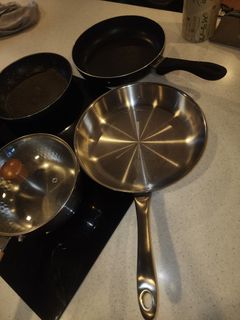 (Category: ) located in . Submitted by katstanford (Listing ID 1464869104, Image 1). Description: .