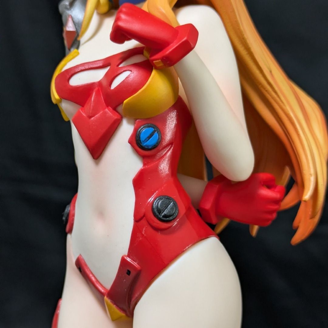 Asuka (Evangelion) - Night Wing Studio (Category: Figurines & Statues) located in Pasig City. Submitted by bearside (Listing ID 1464876076, Image 3). Description: Overall height: Approximately 34cm Weight: Approximately 600g Material: PVC/ABS Painted, finished product *No packaging included. *There are scuff marks on the tip of the interface (hair) on the right side. (See photos).