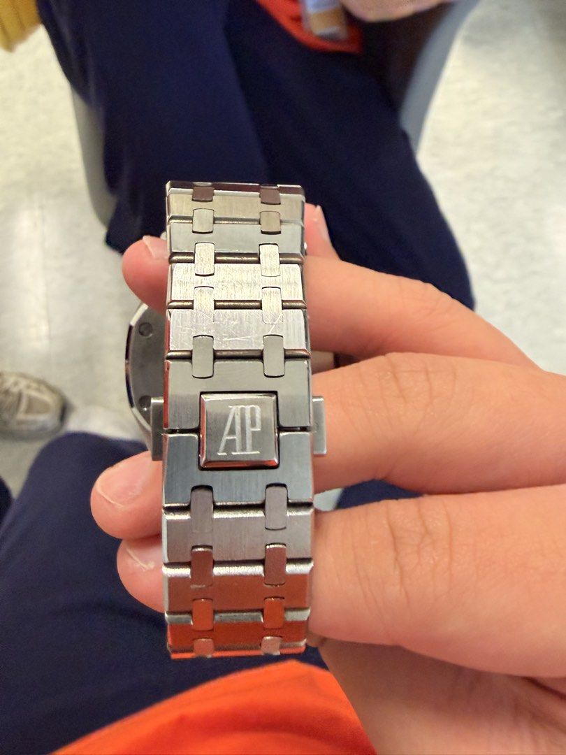Audemars Piguet Royal Oak Automatic Watch (Category: Luxury Watches) located in Santa Rosa. Submitted by neil_1900 (Listing ID 1464784397, Image 3). Description: Super C from Necolock.