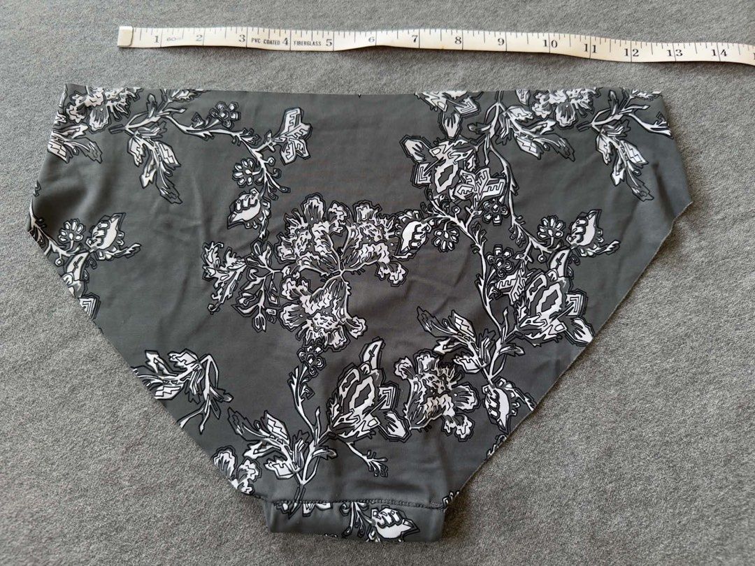 auden seemless panty M (Category: Undergarments & Loungewear) located in San Jose. Submitted by 99ners (Listing ID 1464776923, Image 2). Description: .