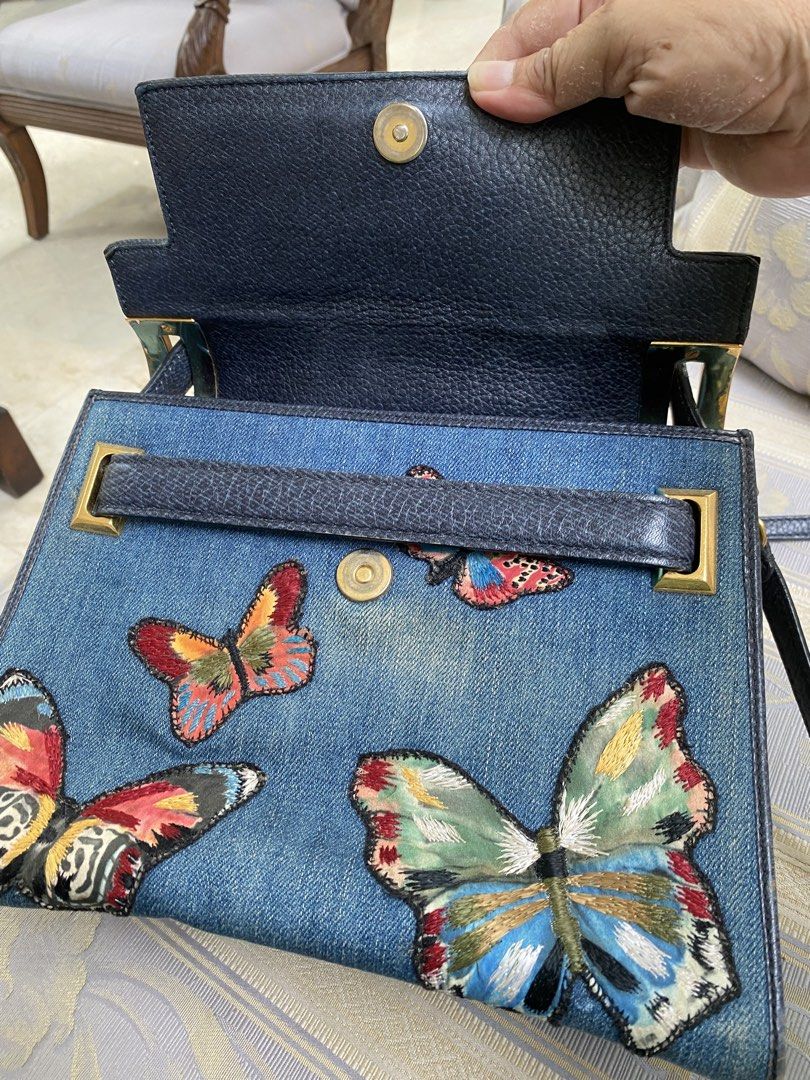 Auth Rare denim Valentino my rock stud bag (Category: Shoulder Bags) located in Muntinlupa City. Submitted by shoebizzness (Listing ID 1464805203, Image 3). Description: Rare Valentino denim bag Mint condition EUC Guaranteed authentic I prefer cross body style Size 10 x 8 x 5 inches Buyer pays sf Alabang meet up ok .