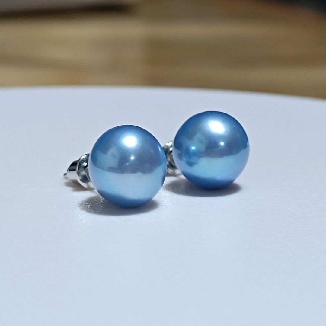 Authentic AAA Blue Fresh Water Pearl Elegant Stud Earrings (Category: Earrings) located in Imus. Submitted by luxegemjewels (Listing ID 1464957205, Image 1). Description: 🦪Genuine fresh water pearls. High Quality AAA Lustrous blue Beautiful and high quality Pearl with great Luster, clean surface, and thick nacre. Simple, Classic and Elegant, they makes excellent gifts for wedding parties as well as for everyday wear. Perfect for gift giving!💖 �