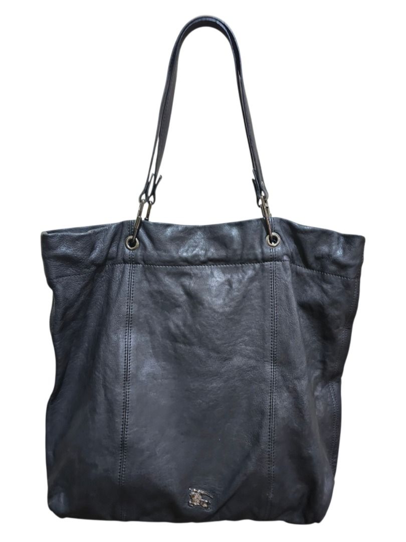 AUTHENTIC BURBERRY ELMGATE MEDIUM LEATHER DRAWSTRING TOTE / SHOULDER / SHOPPING BAG (Category: Tote Bags) located in Makati City. Submitted by maximum_happiness (Listing ID 1464846220, Image 3). Description: READ, READ, READ, READ THE ITEM DESCRIPTION GUARANTEED AUTHENTIC OR FULL REFUND MORE DETAILED PICS HERE – https://jpegbay.com/gallery/009432911-.html#1 EXCELLENT FOR BOTH MEN AND WOMEN VERY LIGHT AND SUPPLE TOTE – PERFECT FOR TRAVEL AND CAN B